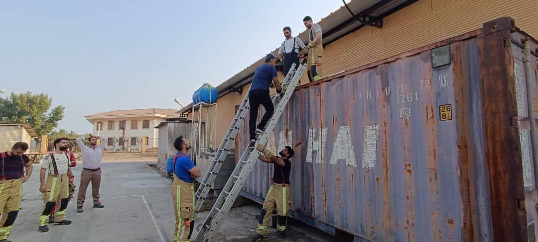 برگزاری دوره تخصصی ایمنی فرودگاهی در پایانه نفتی خارگ 11