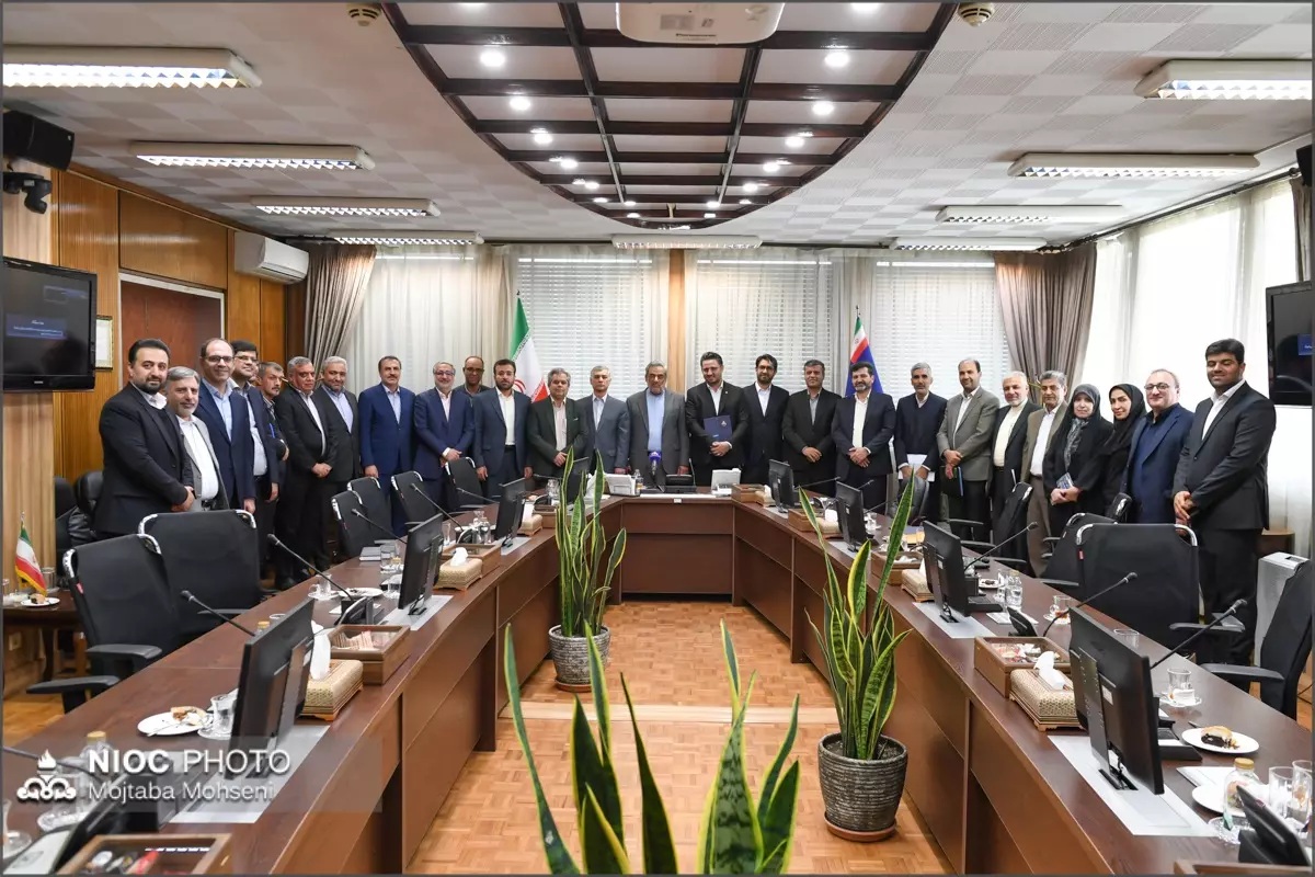 آیین تکریم و معارفه مدیرعامل شرکت پایانه های نفتی ایران 8