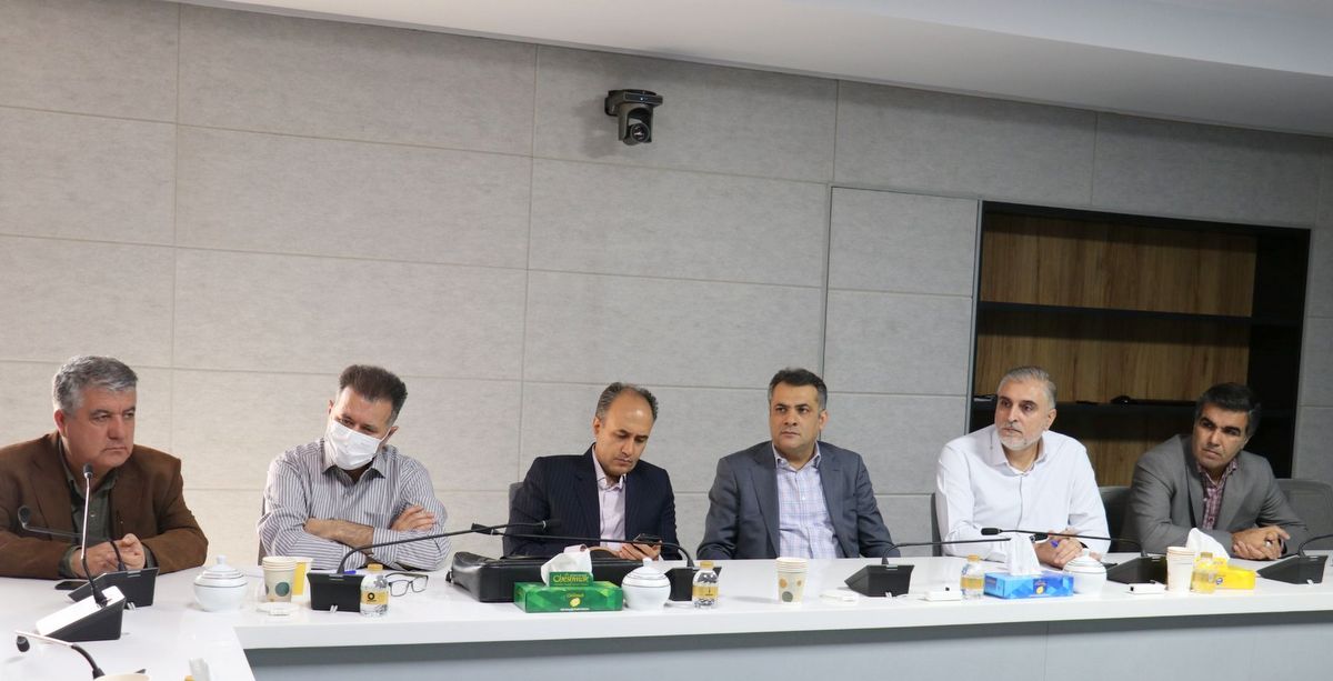 جلسه بررسی پروژه تعمیرات اسکله غربی 8