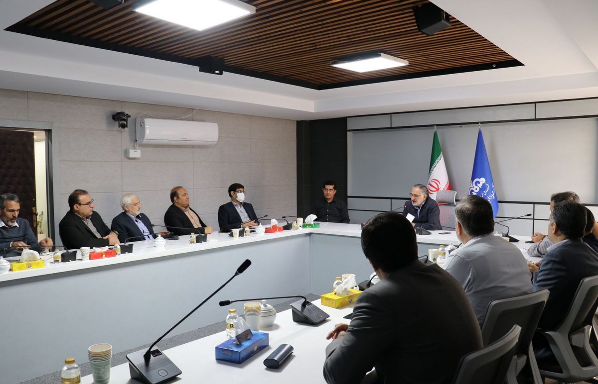 جلسه بررسی پروژه تعمیرات اسکله غربی 9