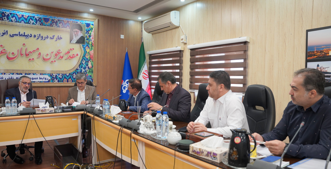 چالش‌های منابع انسانی + پایانه نفتی خارگ+مدیرعامل +شرکت پایانه‌های نفتی ایران+ اسدروز 8