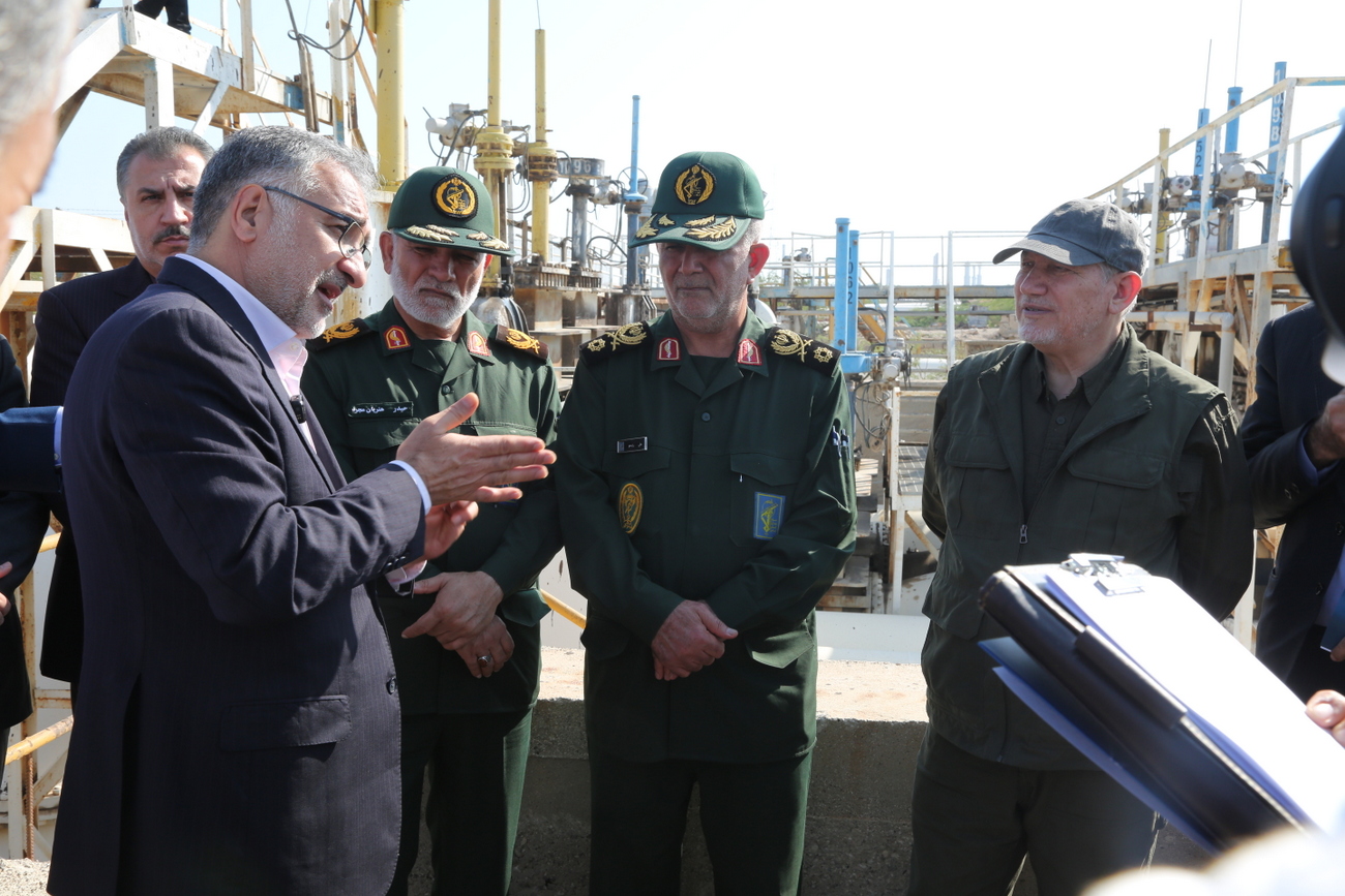 سرلشکر سید یحیی (رحیم) صفوی+ خارگ + اسدروز  36