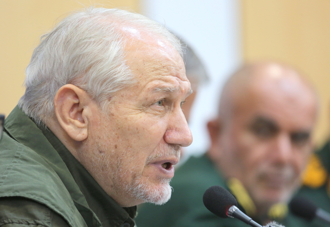 سرلشکر سید یحیی (رحیم) صفوی+ خارگ + اسدروز  44