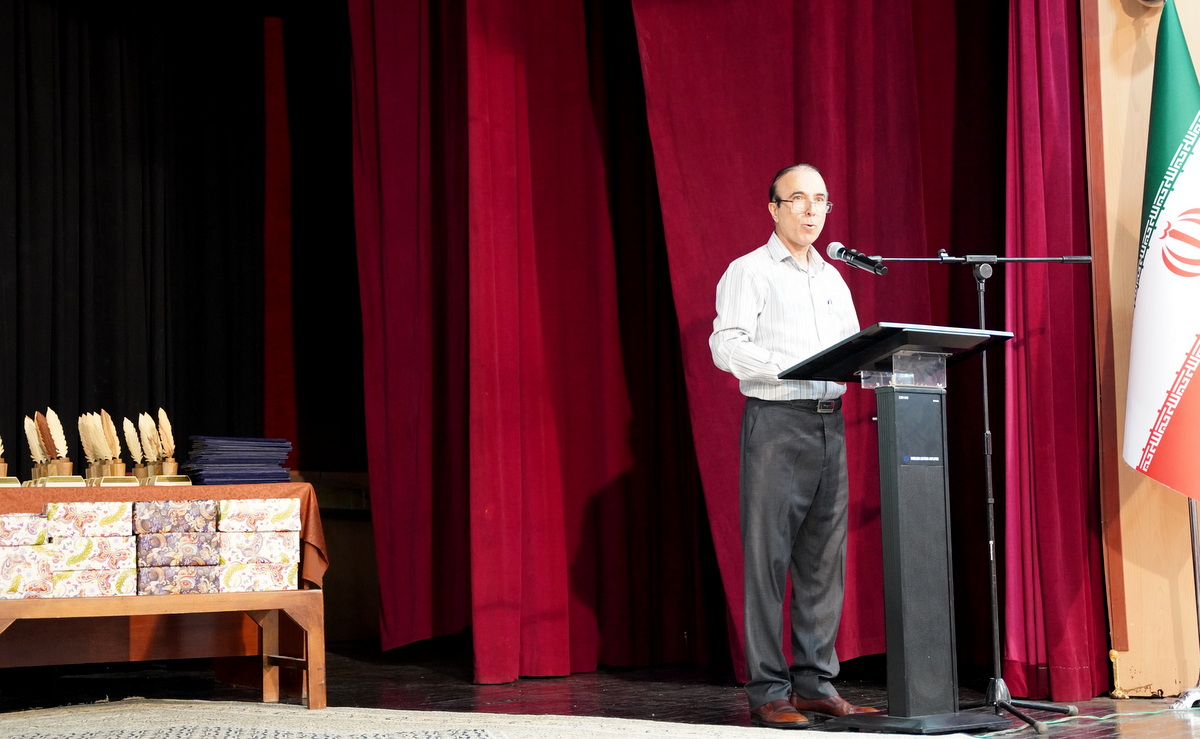 نویسندگان، کتابداران و کتابخوانان جزیره خارگ +نکوداشت اهل قلم 27