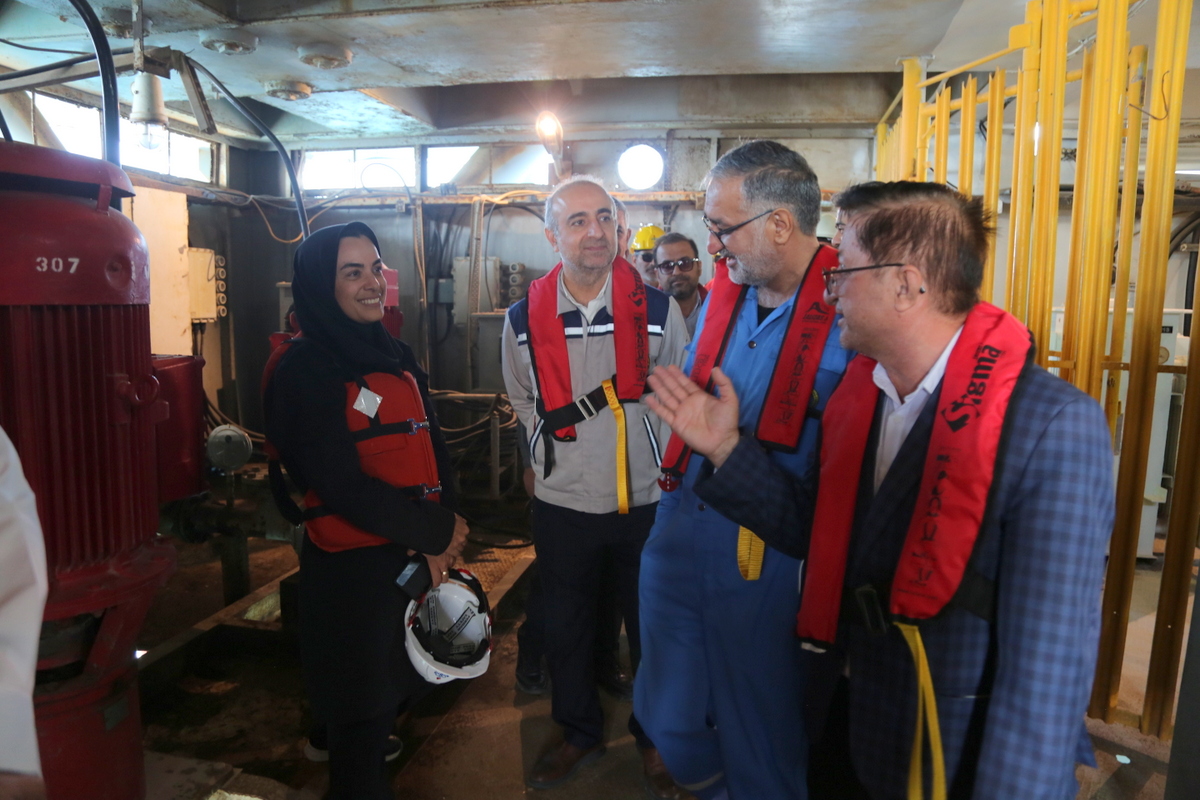 اسکله غربی + مدیرعامل + آذرپاد 5