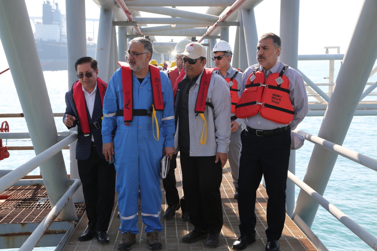 اسکله غربی + مدیرعامل + آذرپاد 25