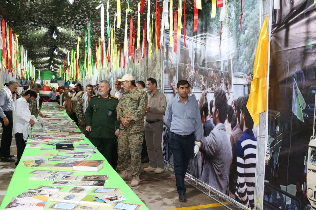 نمایشگاه هفته بسیج در پایانه نفتی خارگ 6