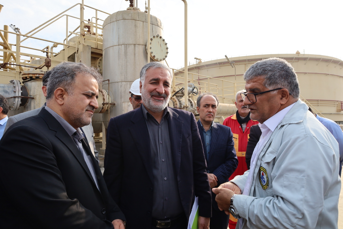 بازدید پایانه نفتی شمال + معاون وزیر در امور بین الملل و بازرگانی +  سیدعلی محمد موسوی+ عباس اسدروز+ عل معلمی 2