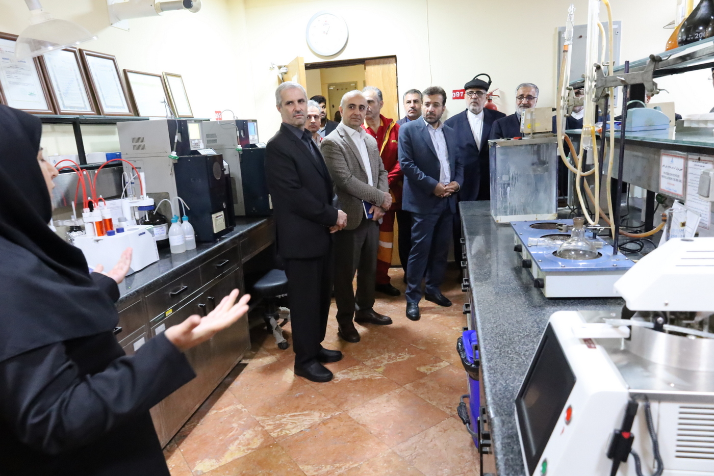 بازدید پایانه نفتی شمال + معاون وزیر در امور بین الملل و بازرگانی +  سیدعلی محمد موسوی+ عباس اسدروز+ عل معلمی 13