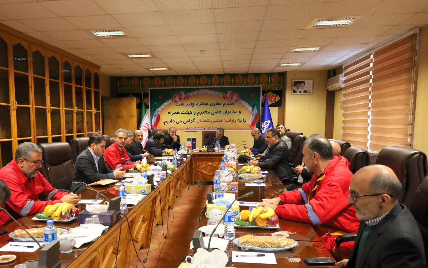 بازدید پایانه نفتی شمال + معاون وزیر در امور بین الملل و بازرگانی +  سیدعلی محمد موسوی+ عباس اسدروز+ عل معلمی 35