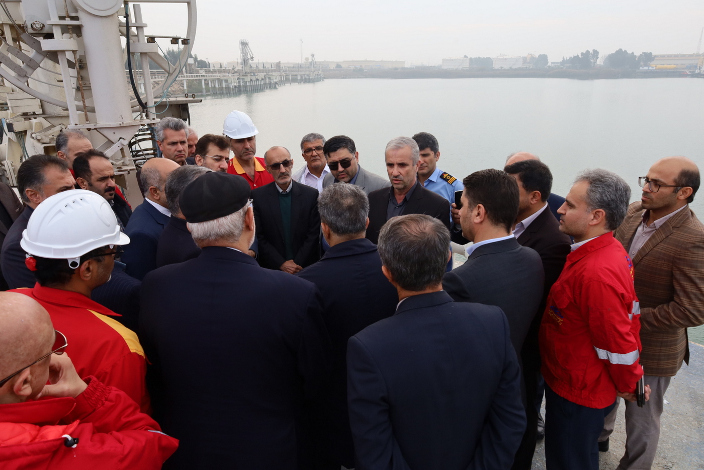 بازدید پایانه نفتی شمال + معاون وزیر در امور بین الملل و بازرگانی +  سیدعلی محمد موسوی+ عباس اسدروز+ عل معلمی 40