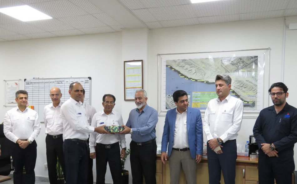 تجلیل از بسیجیان فعال پایانه میعانات گازی پارس جنوبی 2