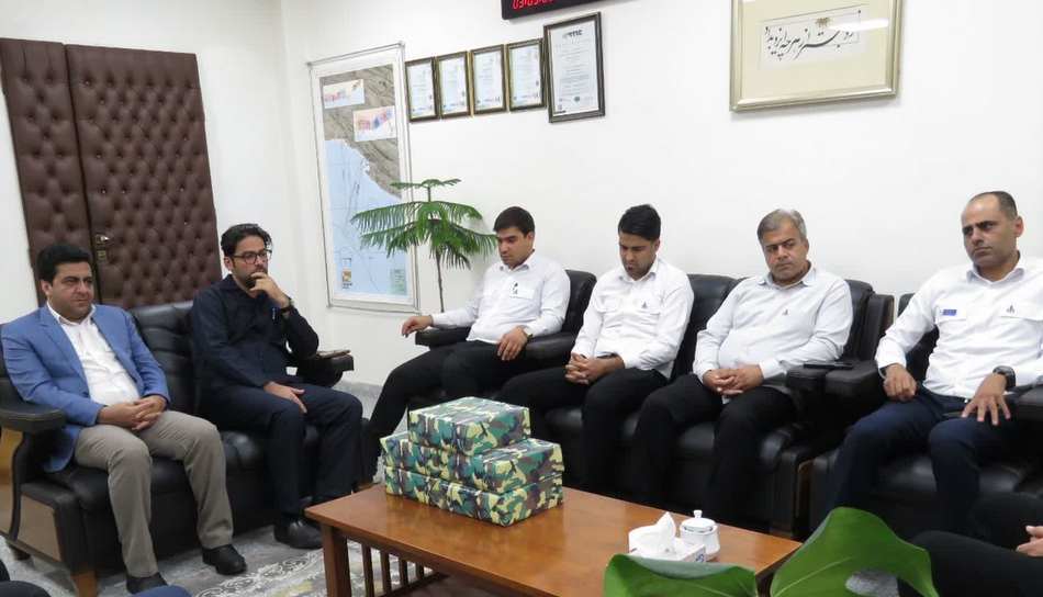 تجلیل از بسیجیان فعال پایانه میعانات گازی پارس جنوبی 5