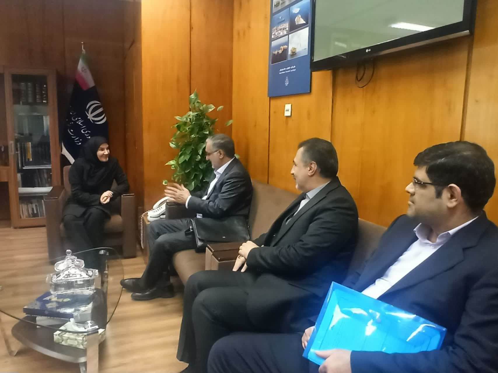 صدیقه خزایی+ عباس اسدروز + منایع انسانی 1