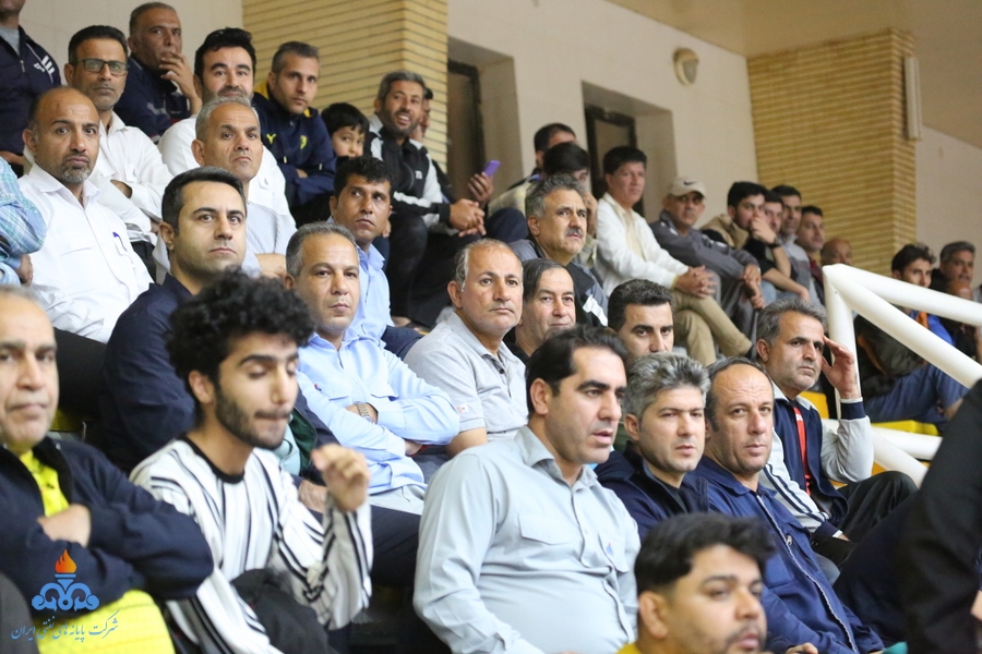 فوتسال کارکنان بالای 45 سال  50