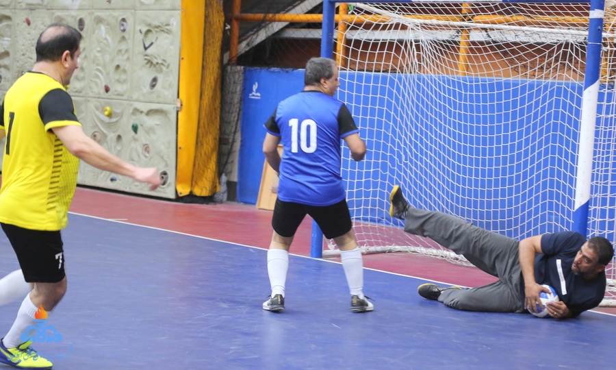 فوتسال کارکنان بالای 45 سال  63