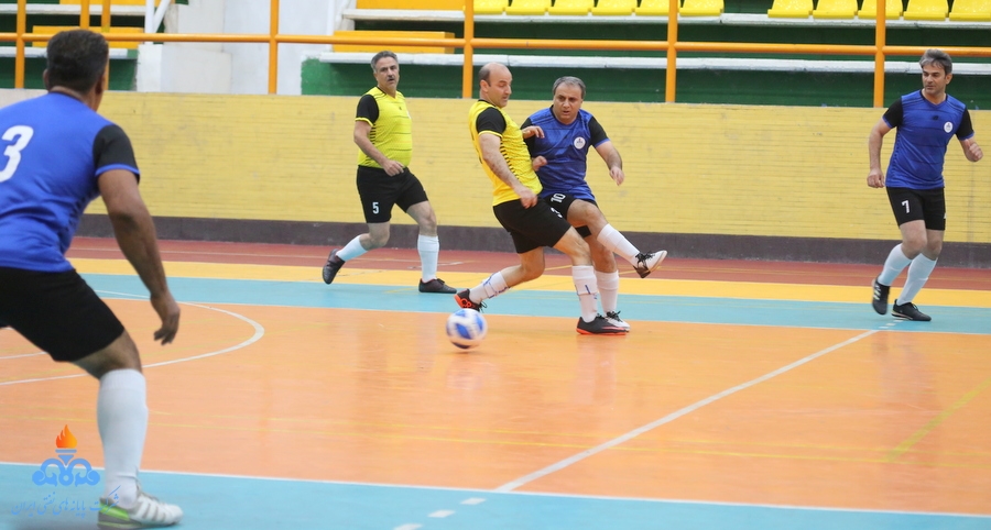 فوتسال کارکنان بالای 45 سال  74