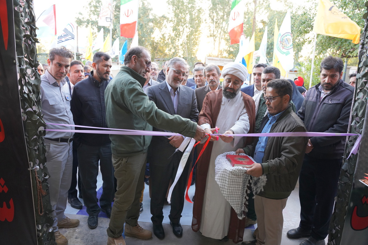 نمایشگاه روایی و تجسمی مقاومت در جزیره خارگ  5