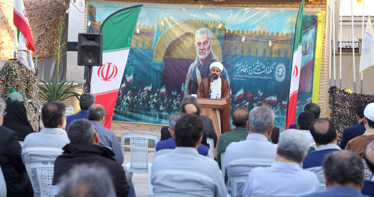 نمایشگاه روایی و تجسمی مقاومت در جزیره خارگ  6