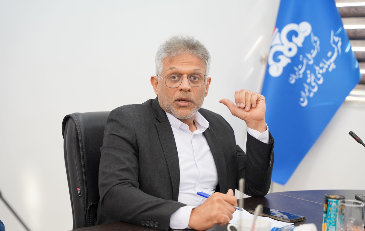 معارفه رییس اموراداری 1