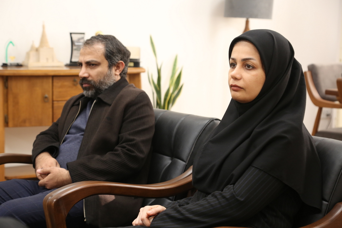 مدیرعامل شرکت پایانه‌های نفتی ایران+ رئیس آموزش و پرورش جزیره خارگ 2