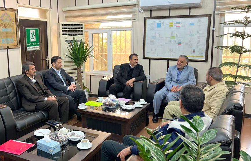 عباس اسدروز+شرکت پایانه‌های نفتی ایران + فردین راشدی+ مدیرعامل پالایشگاه نفت آبادان 2