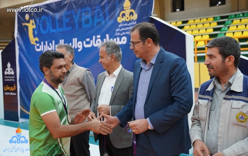 والیبال کارکنان خارگ 12