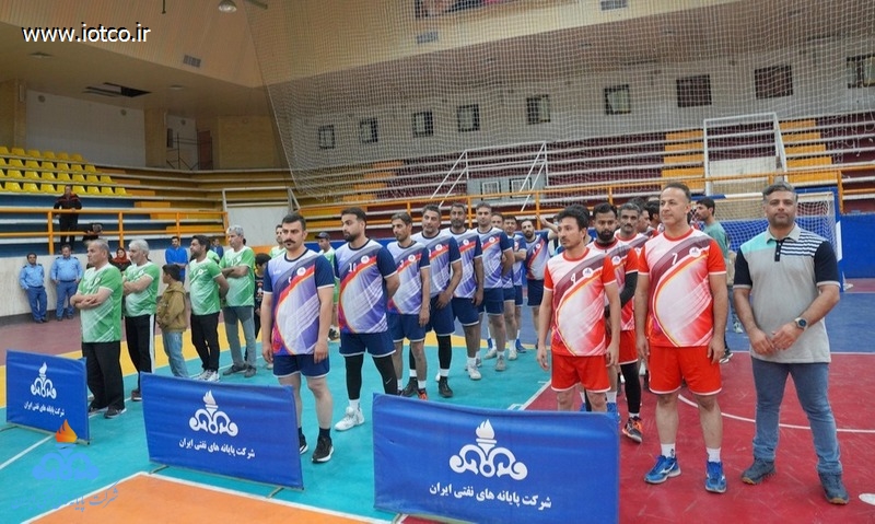 والیبال کارکنان خارگ 19