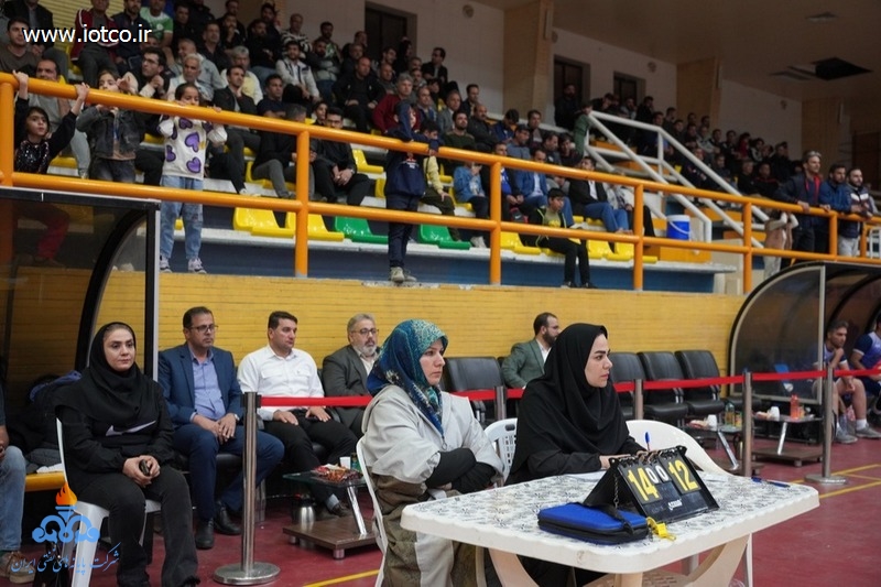 والیبال کارکنان خارگ 29