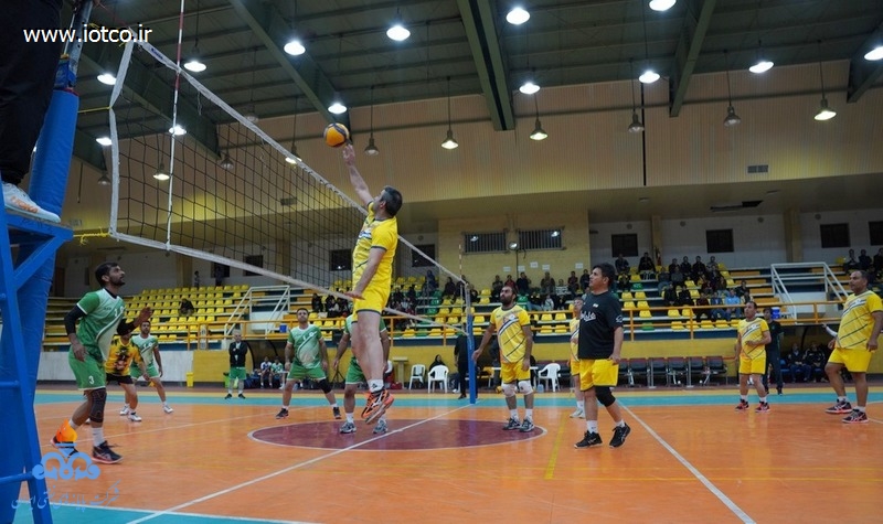 والیبال کارکنان خارگ 32