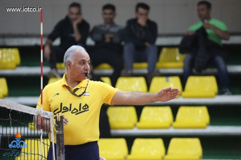 والیبال کارکنان خارگ 38