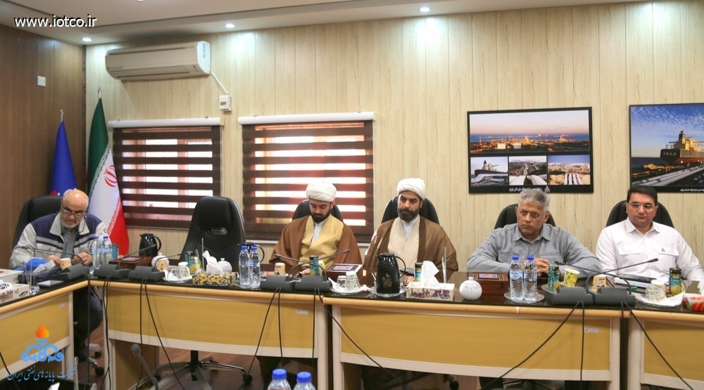 نشست هماهنگی ستاد دهه فجر پایانه نفتی خارگ  5