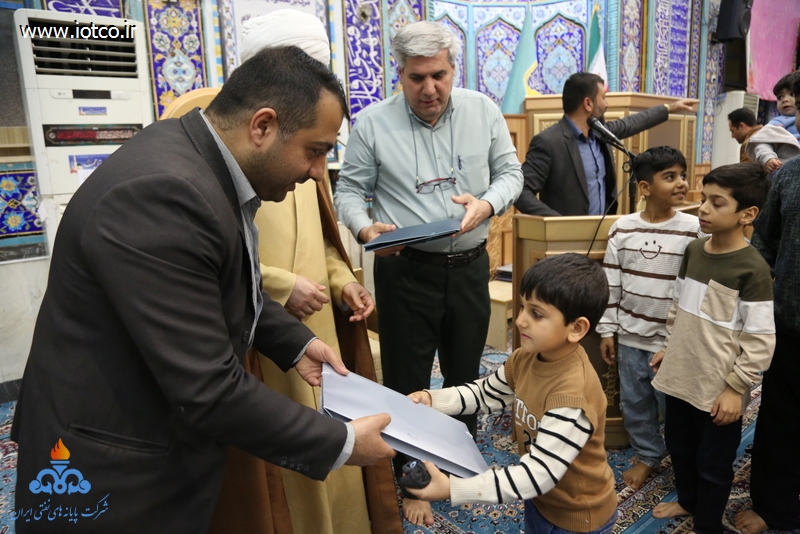 برگزاری مراسم عید سعید مبعث در پایانه نفتی خارگ 3