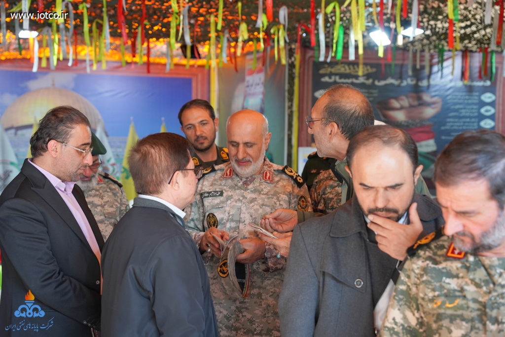 نمایشگاه روایی و تجسمی مقاومت در جزیره خارگ + محمدابراهیم دهقانی، رئیس اداره دریایی ستاد کل نیروهای مسلح،  2