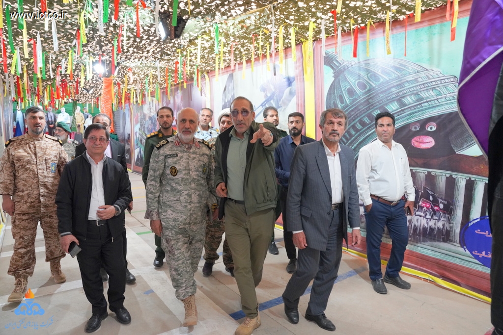 نمایشگاه روایی و تجسمی مقاومت در جزیره خارگ + محمدابراهیم دهقانی، رئیس اداره دریایی ستاد کل نیروهای مسلح،  4