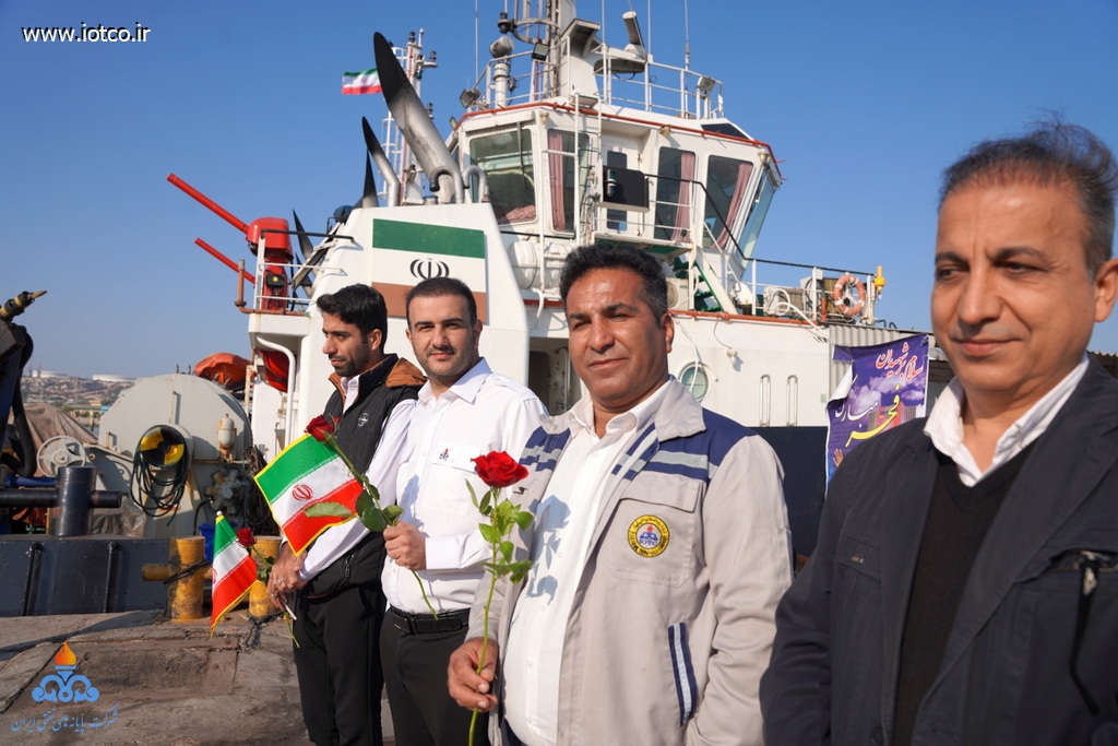 12 بهمن ماه  5