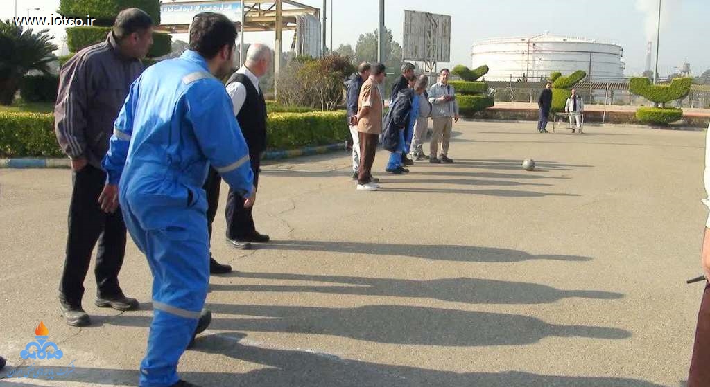 برگزاری مسابقات ورزشی به مناسبت دهه فجر در پایانه نفتی شمال 4