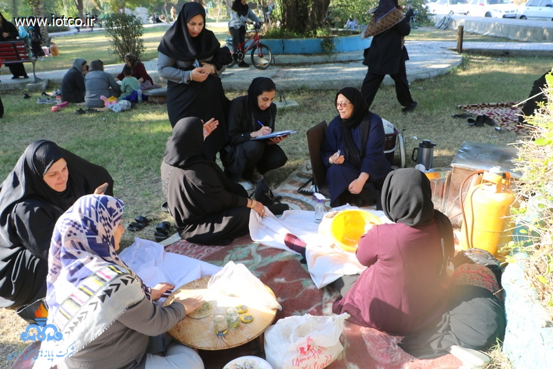 کیک و شیرینی + غذا + نان محلی 22