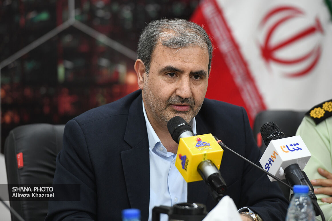 نشست شورای توسعه و برنامه‌ریزی شهرستان عسلویه 14