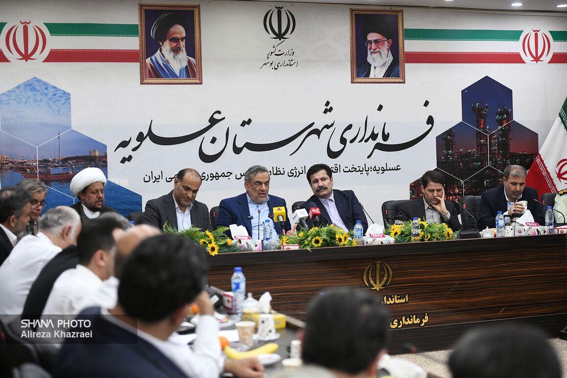 نشست شورای توسعه و برنامه‌ریزی شهرستان عسلویه 20