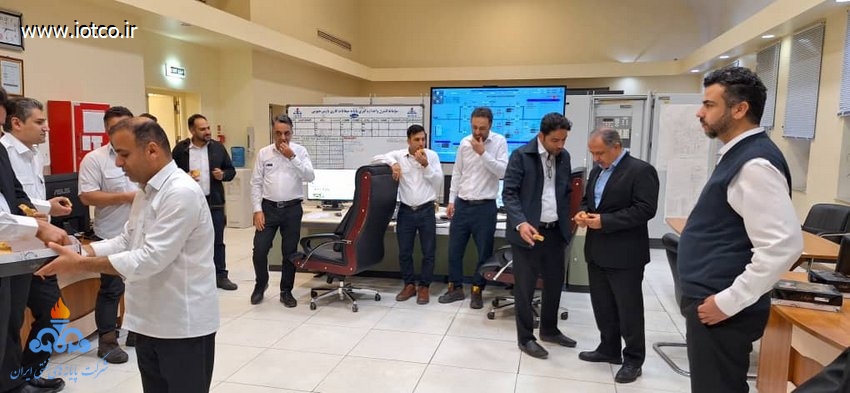 رئیس پایانه میعانات گازی پارس جنوبی +مناسبت میلاد حضرت مهدی (عج) 3