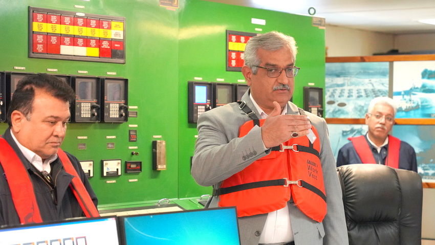 رضا مرادی حقیقت + مدیر حسابرسی داخلی شرکت ملی نفت ایران+اسدروز + مخازن+ اسکله + پروژه + کنترل کیفیت 42