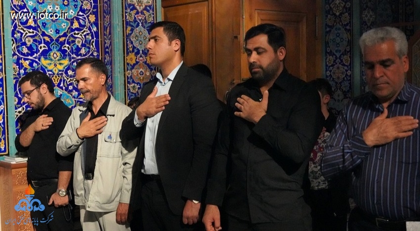 مراسم احیای شب بیست و یکم رمضان در پایانه نفتی خارگ 11