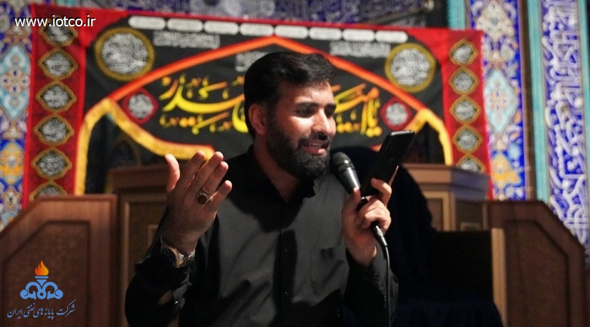 مراسم احیای شب بیست و یکم رمضان در پایانه نفتی خارگ 17