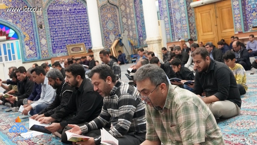 مراسم احیای شب بیست و یکم رمضان در پایانه نفتی خارگ 32