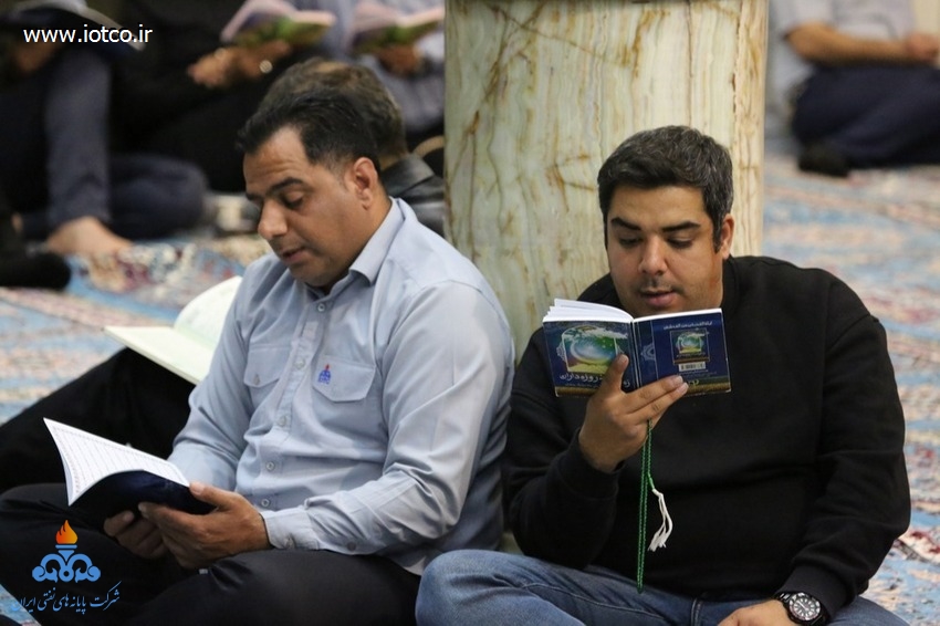 مراسم احیای شب بیست و یکم رمضان در پایانه نفتی خارگ 40