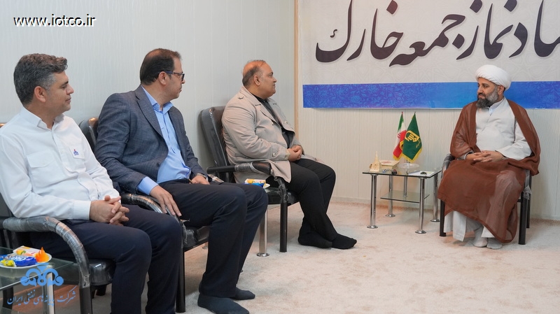 محمودکارگر+ امام جمعه + سید علی میری + رییس پایانه نفتی خارگ+ سال نو  8