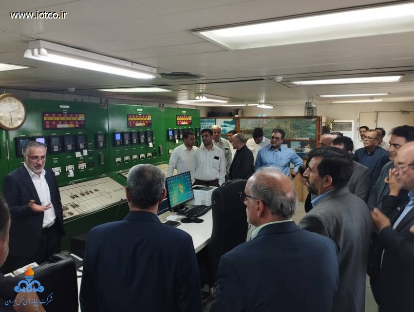 بازدید مدیران ارشد سازمان پدافند غیرعامل کشور از تاسیسات راهبردی صنعت نفت در جزیره خارگ 3