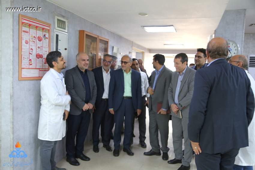 بازدید مدیران ارشد سازمان پدافند غیرعامل کشور از تاسیسات راهبردی صنعت نفت در جزیره خارگ 7