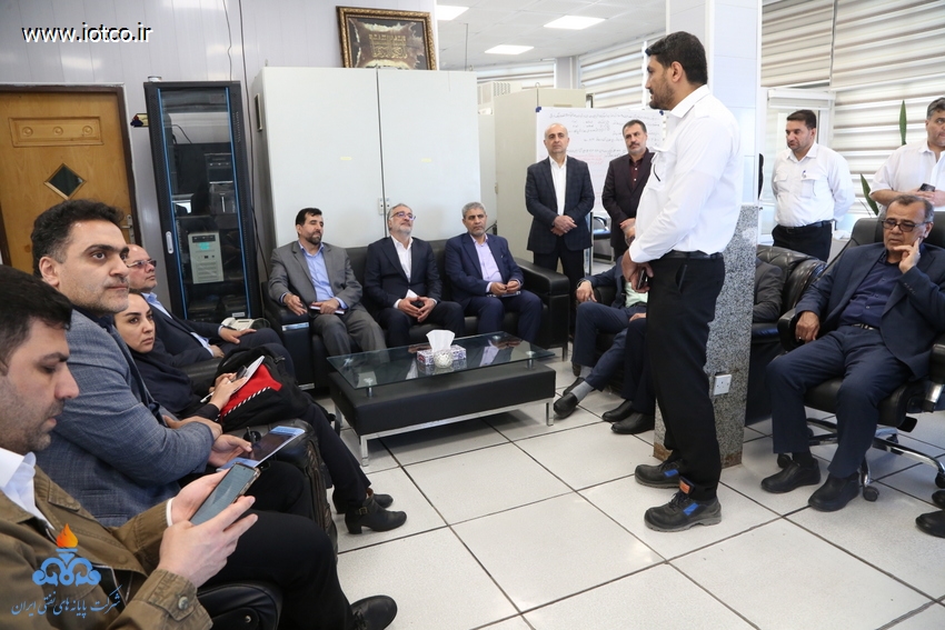 بازدید مدیران ارشد سازمان پدافند غیرعامل کشور از تاسیسات راهبردی صنعت نفت در جزیره خارگ 9